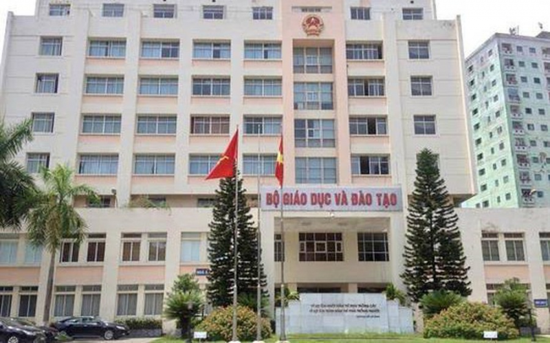 Quyết định số 2623/QĐ-BGDĐT ban hành Nhiệm vụ, giải pháp trọng tâm năm học 2026-2027 của ngành Giáo dục